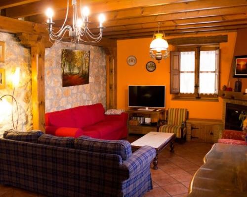 DUEÑAS - CASA RURAL LAS CALZADAS