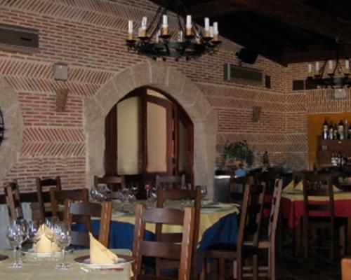 QUINTANA DEL PUENTE - RESTAURANTE LA VASCA